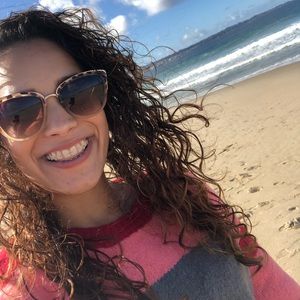 Meet your Posher, Carolyn